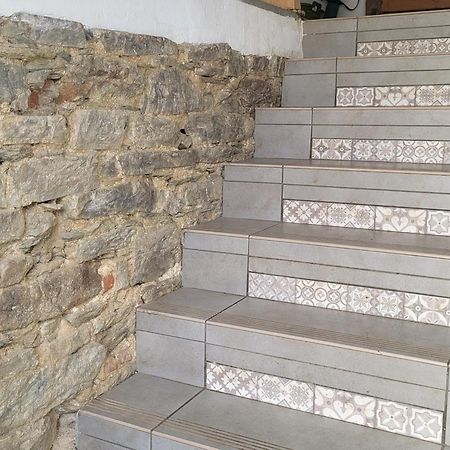 Freundliches Appartement - Bitte Angaben Zum Gastgeber Lesen Wehrheim 外观 照片