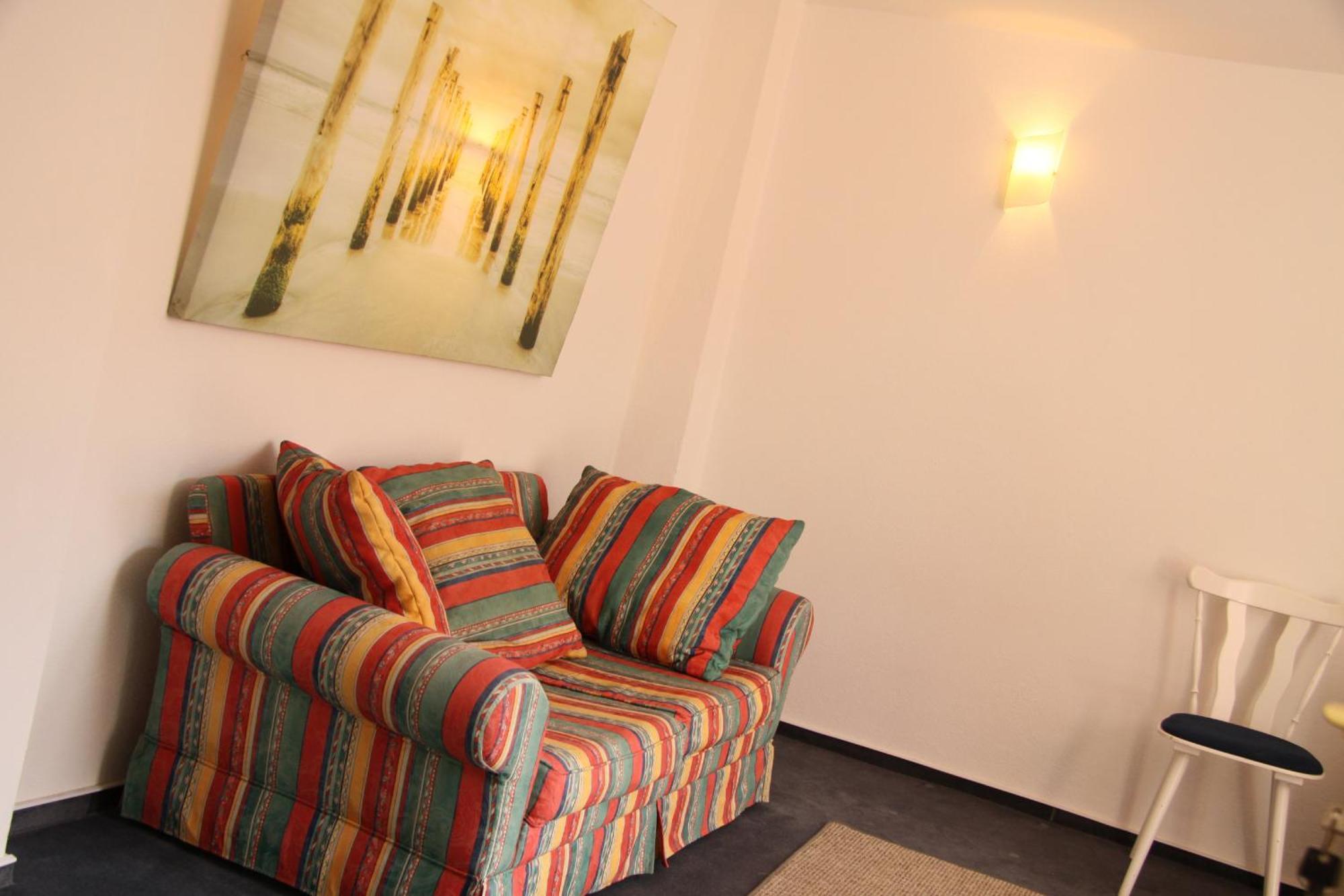 Freundliches Appartement - Bitte Angaben Zum Gastgeber Lesen Wehrheim 外观 照片